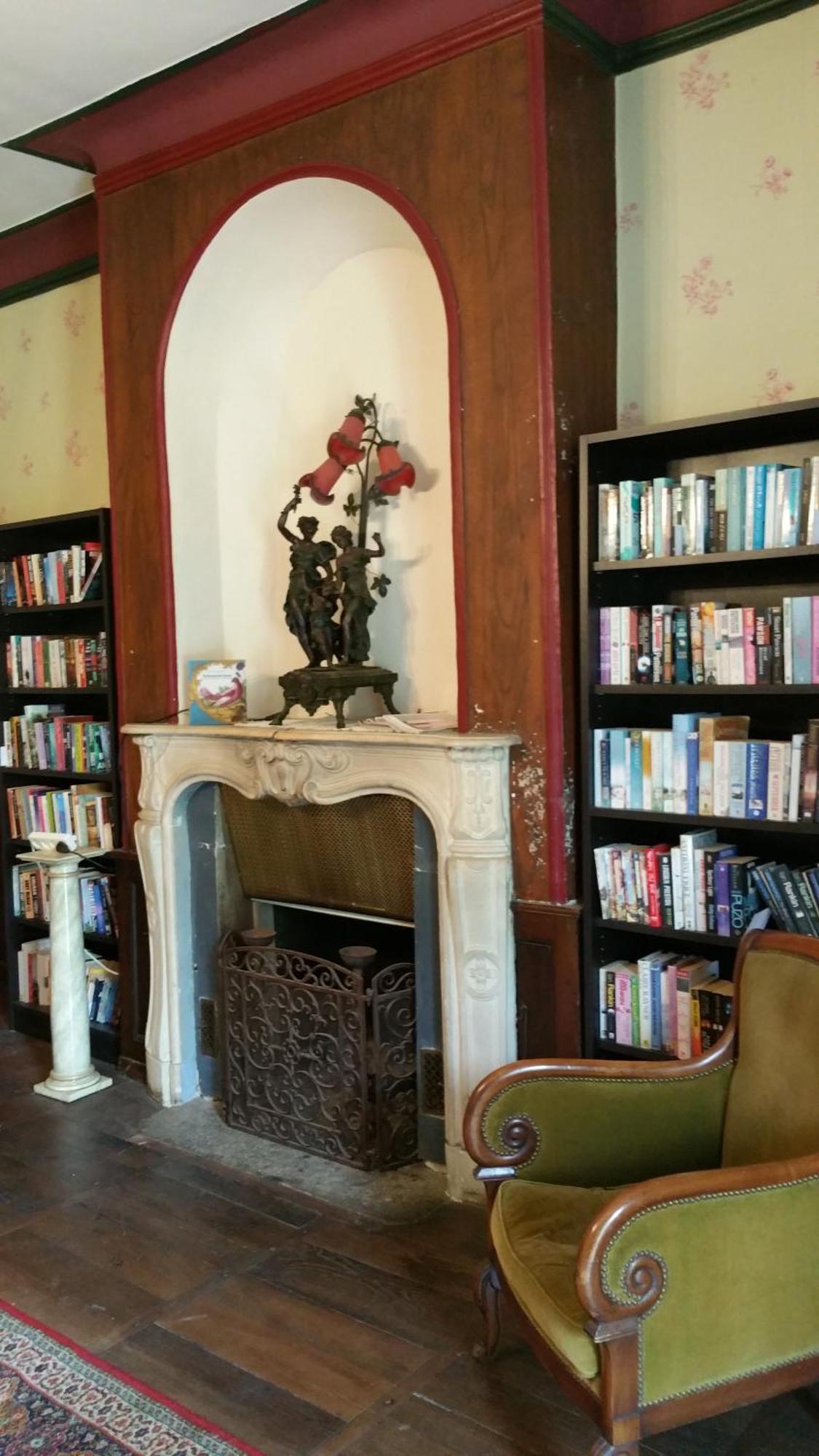 Chateau De Bellefond Lagrauliere Bagian luar foto